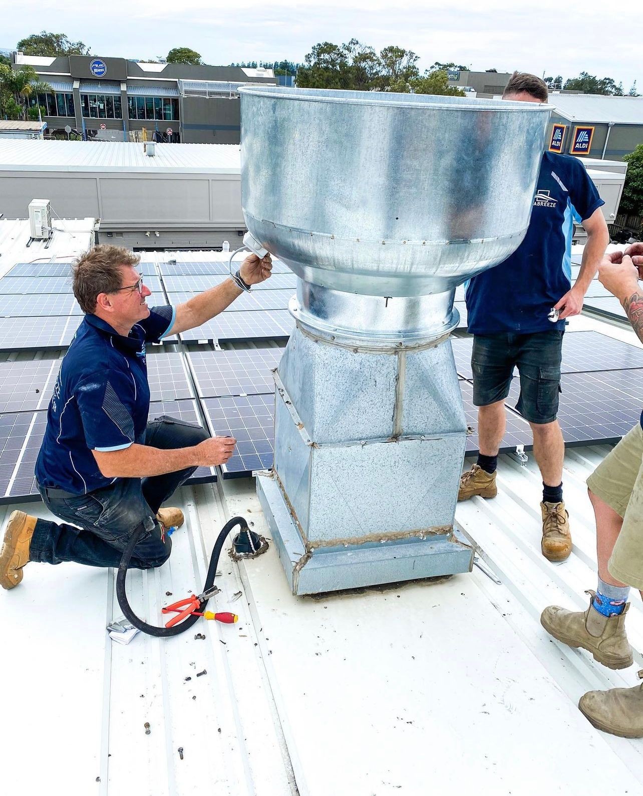 Mark and the team from Seabreeze Air Conditioning setup a Ventilation system in Wollongong